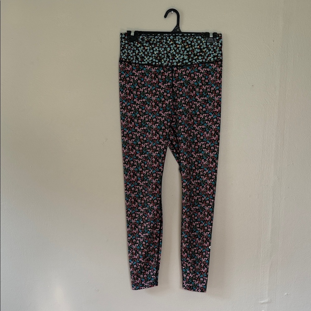 Nike floral print Leggings small